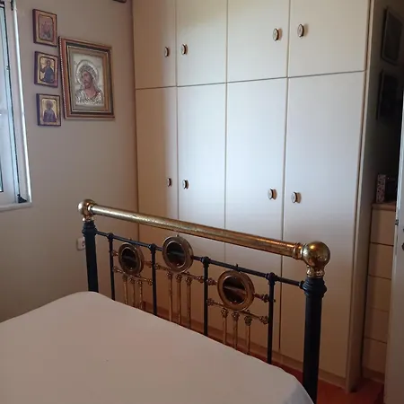 Traditional House In Kiparissia *